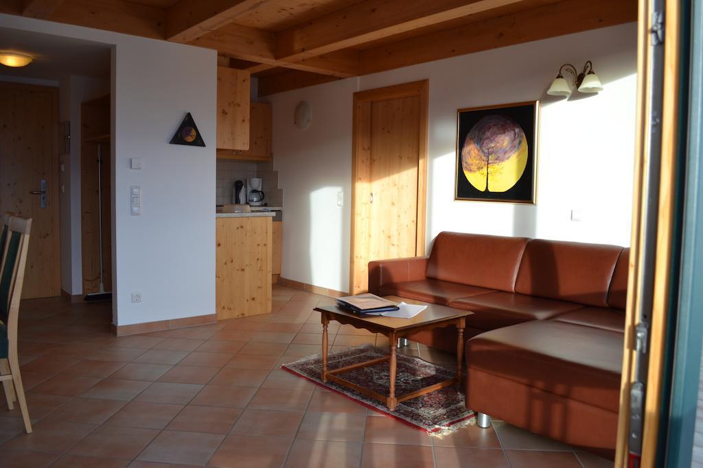 Appartement Hotel Sonneck Konigsleiten Oda fotoğraf